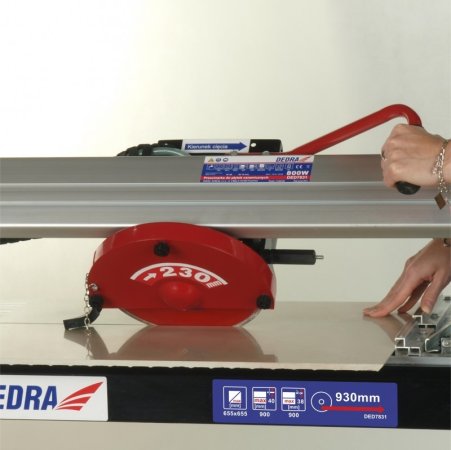 Dedra DED7831 Řezačka na dlažbu 800W , kotouč 230mm