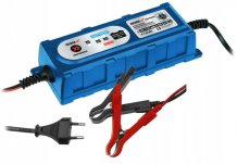 Dedra mikroprocesorová nabíječka autobaterií 1A/3.8A, 6V/12V, 4-120Ah DEPM005