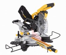 POWERPLUS POWX075720DB - Pokosová pila s potahem a oboustranným náklonem 1 600W / 210mm